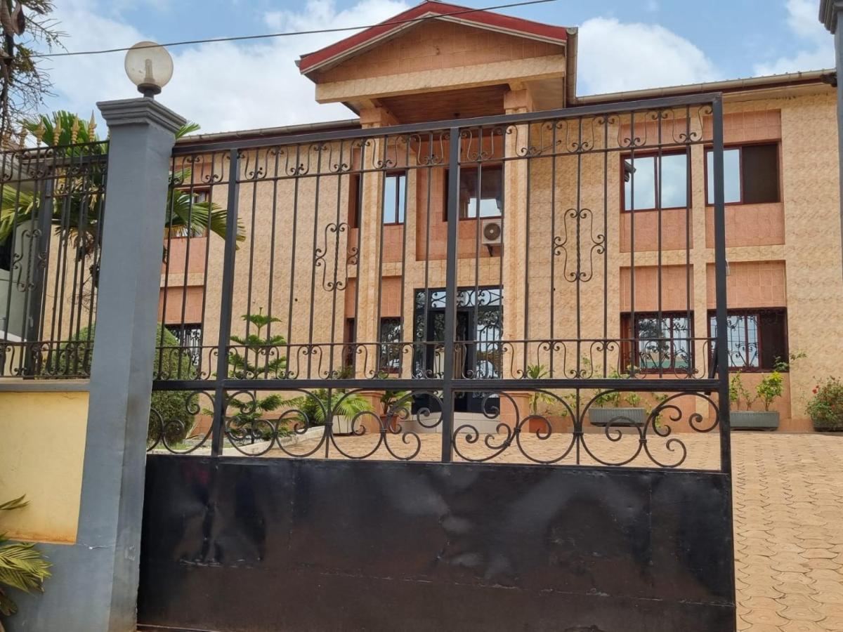 Appart Hotel Mireille Yaoundé Kültér fotó
