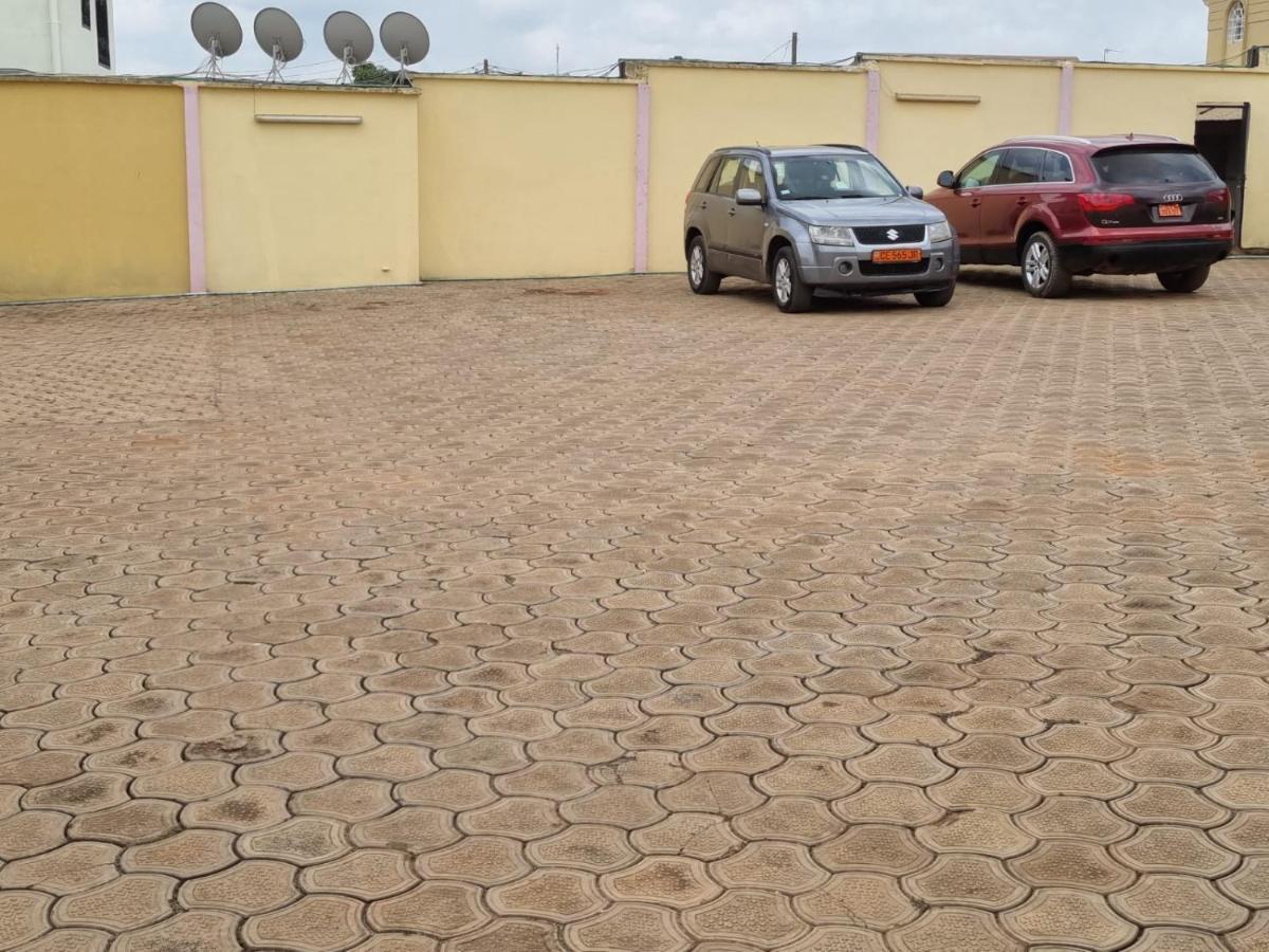 Appart Hotel Mireille Yaoundé Kültér fotó